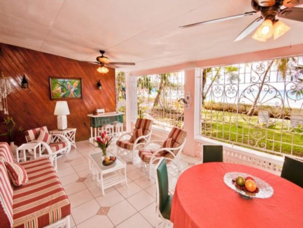 Barbados Home 947738