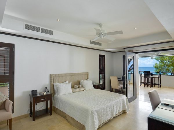 Barbados Condo 947740