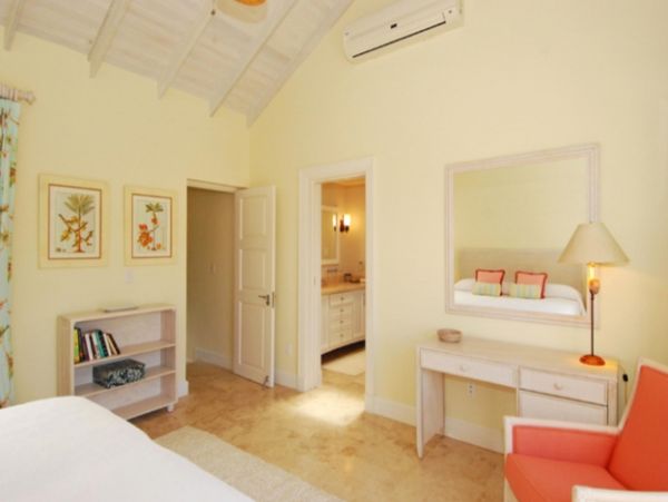 Barbados Condo 947741