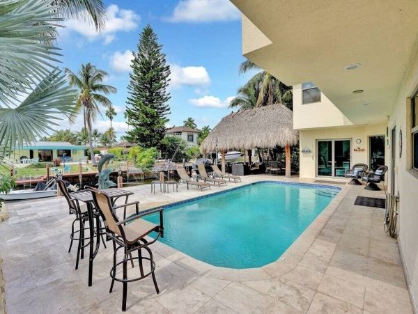 Deerfield Beach Luxury Vacation Rental Home Sleeps 12