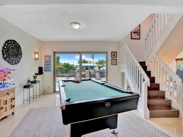 Deerfield Beach Luxury Vacation Rental Home Sleeps 12