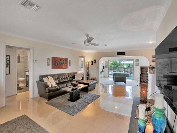 Deerfield Beach Luxury Vacation Rental Home Sleeps 12