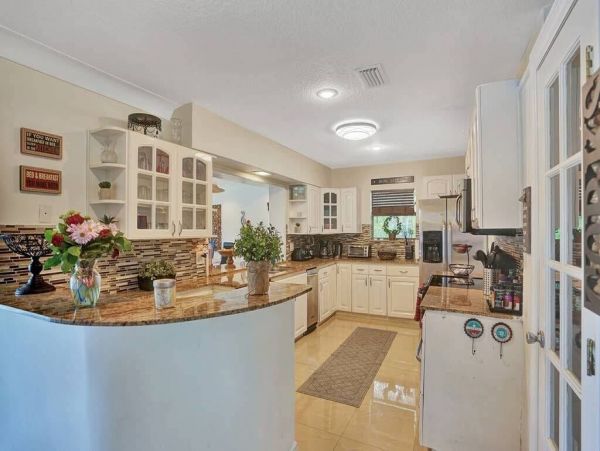 Deerfield Beach Luxury Vacation Rental Home Sleeps 12