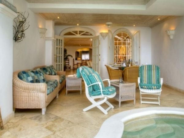 Barbados Condo 947758