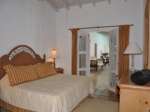 Barbados Home 947759