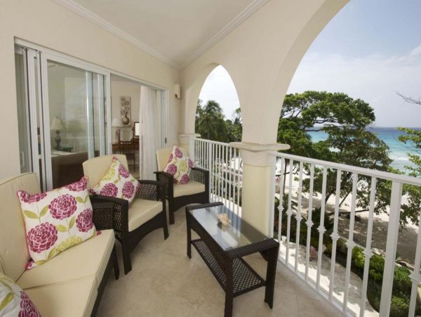 Barbados Condo 947768