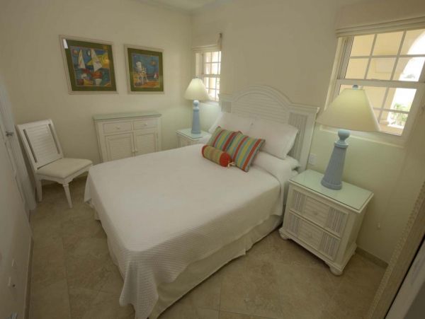 Barbados Condo 947770