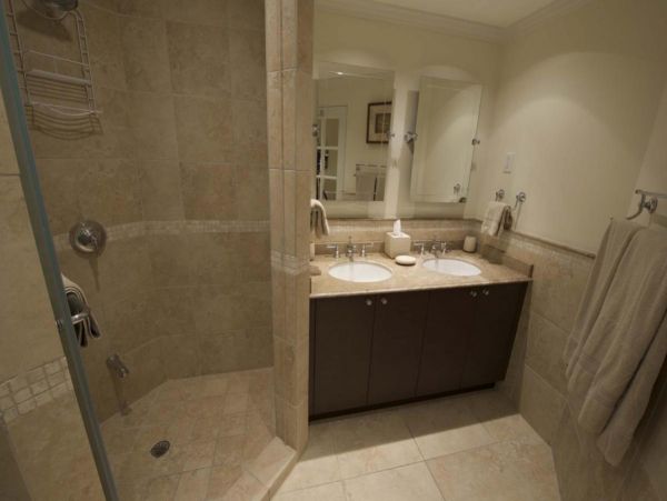 Barbados Condo 947770