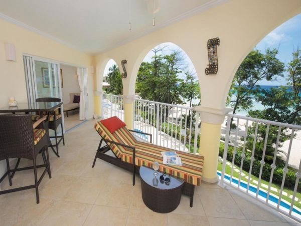 Barbados Condo 947773