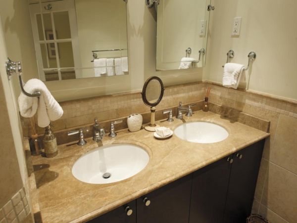 Barbados Condo 947773