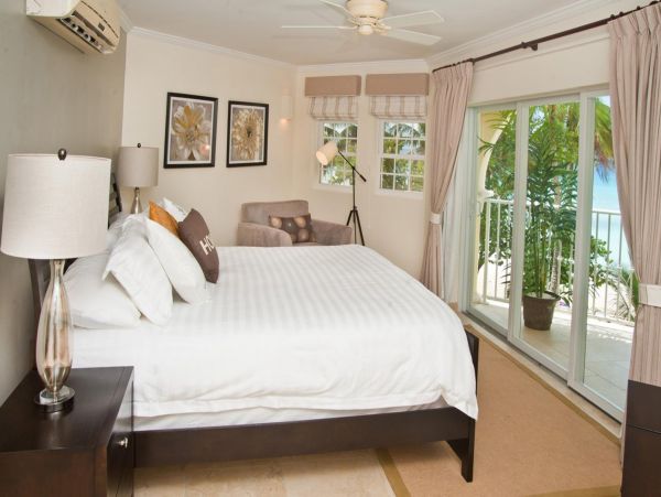 Barbados Condo 947774