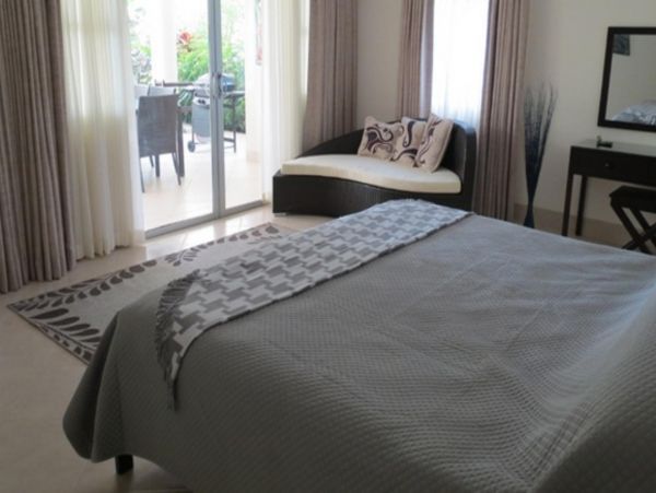 Barbados Condo 947777