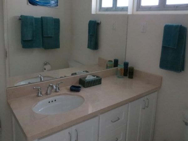 Barbados Condo 947777