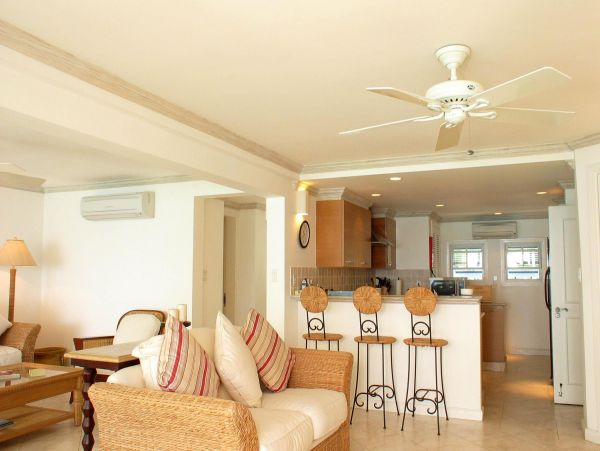 Barbados Condo 947778