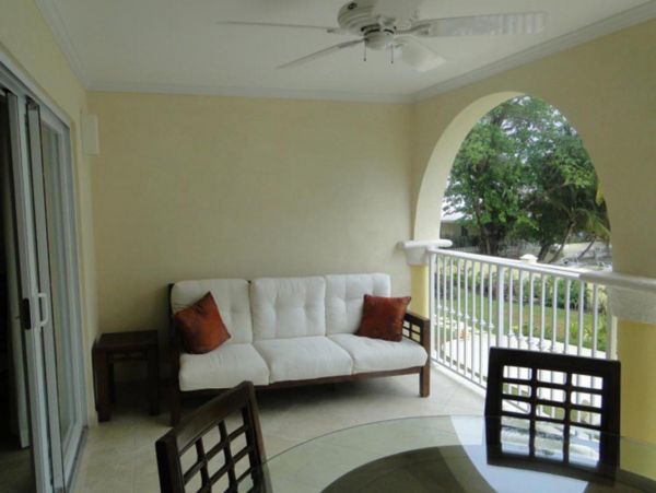 Barbados Condo 947781
