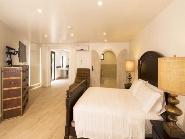 Barbados Home 947784