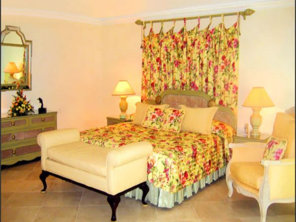 Barbados Home 947792