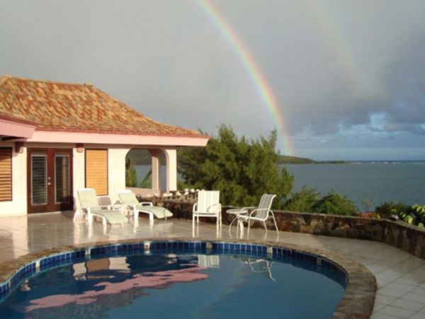British Virgin Islands Home 947808