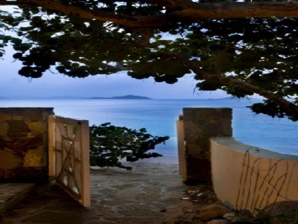 British Virgin Islands Home 947828