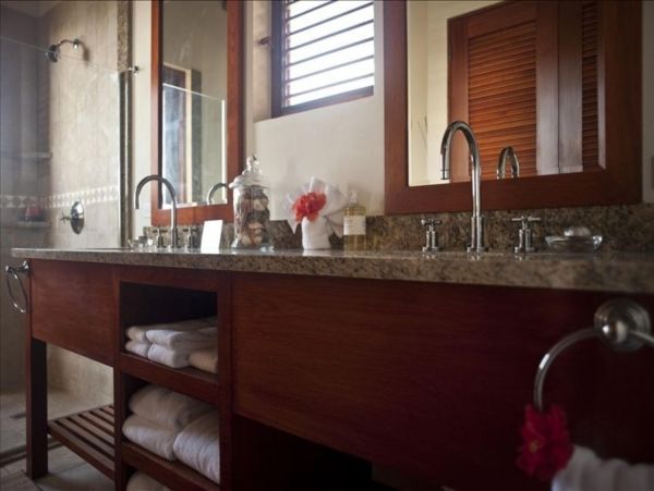 British Virgin Islands Home 947839
