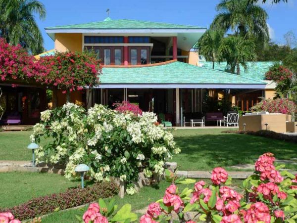 Dominican Republic Home 947868