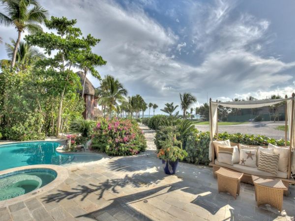 Dominican Republic Home 947901