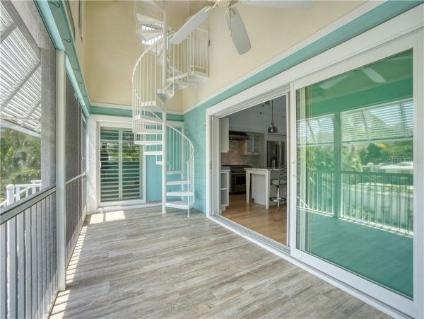 Siesta Key Luxury Vacation Pool Home Sleeps Six