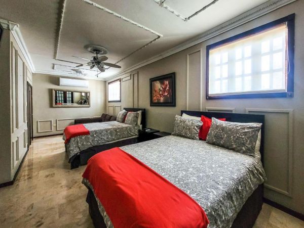 Luxurious Mediterranean-Style Villa in San Juan - 6-Bedrooms, Private Pool