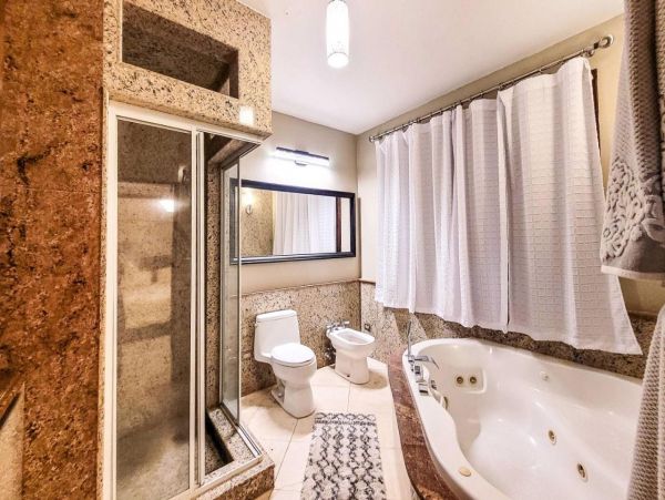 Luxurious Mediterranean-Style Villa in San Juan - 6-Bedrooms, Private Pool