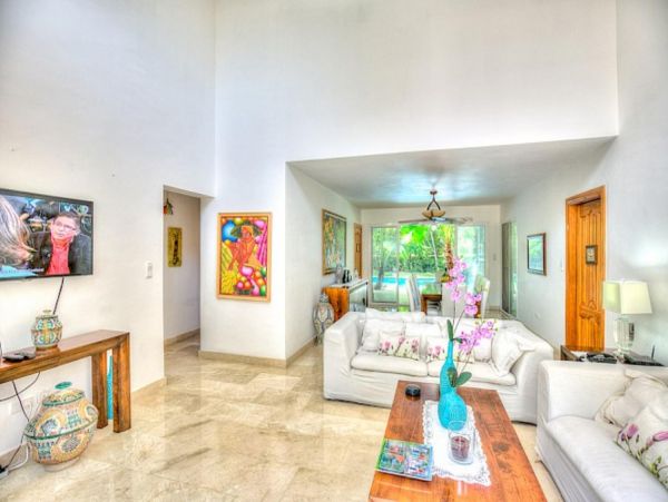 Dominican Republic Home 947950