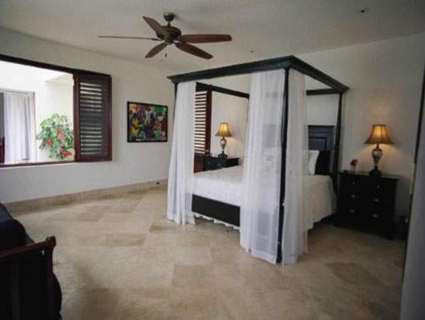 Jamaica Home 947973