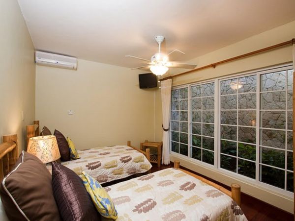 Jamaica Home 947974