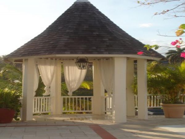 Jamaica Home 947983