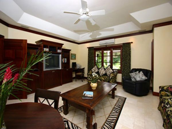Jamaica Home 947997