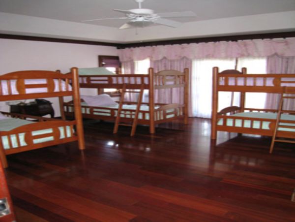 Jamaica Home 947997