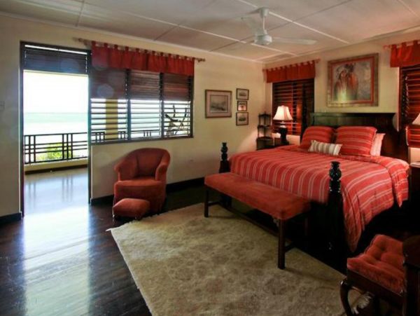 Jamaica Home 948011
