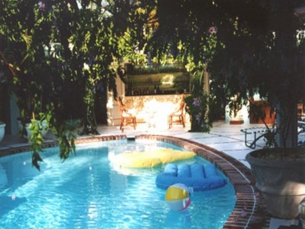 Jamaica Home 948017