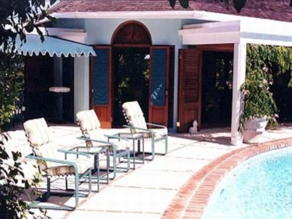 Jamaica Home 948017