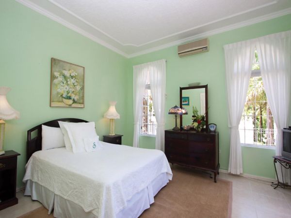 Jamaica Home 948020