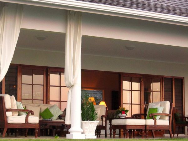 Jamaica Home 948024