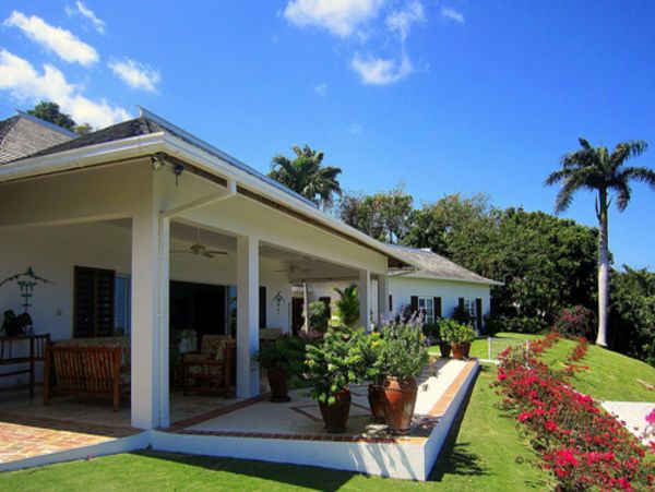 Jamaica Home 948036