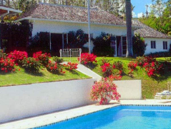 Jamaica Home 948036