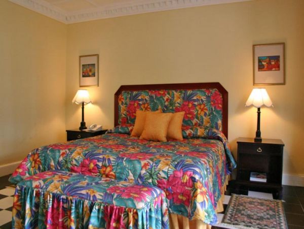 Jamaica Home 948038