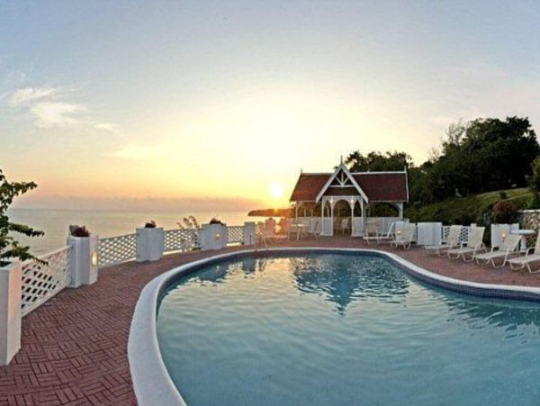 Jamaica Home 948045