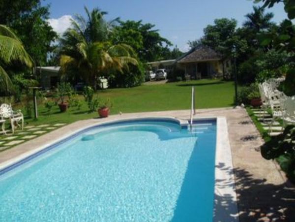 Jamaica Home 948056