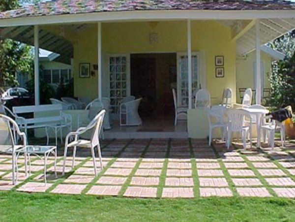 Jamaica Home 948056