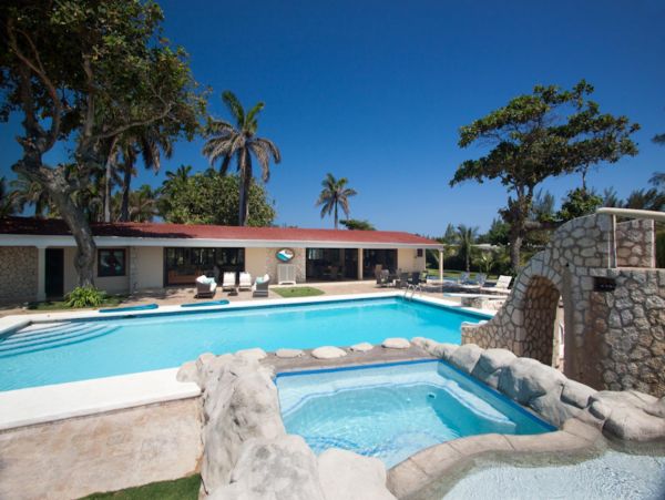 Jamaica Home 948063