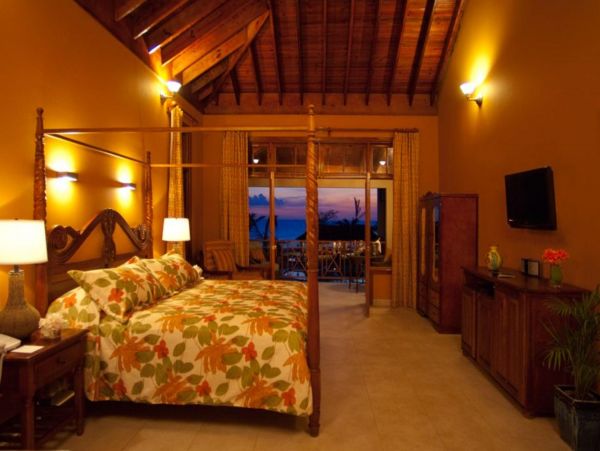 Jamaica Home 948064