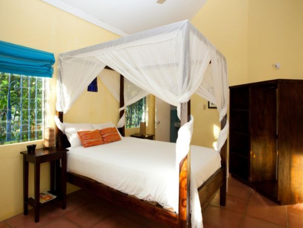 Jamaica Home 948097