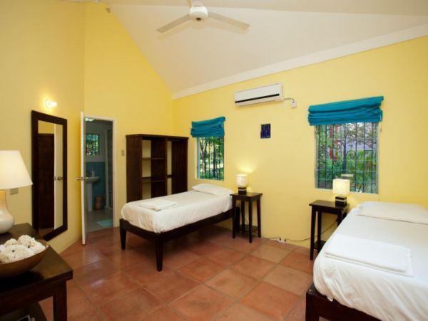 Jamaica Home 948097